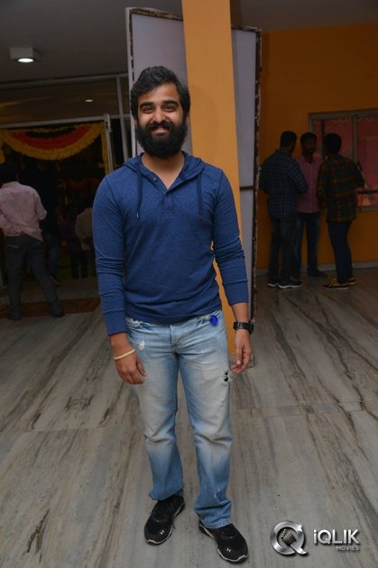 Shatamanam-Bhavati-Movie-Special-Screening-at-Prasad-Labs